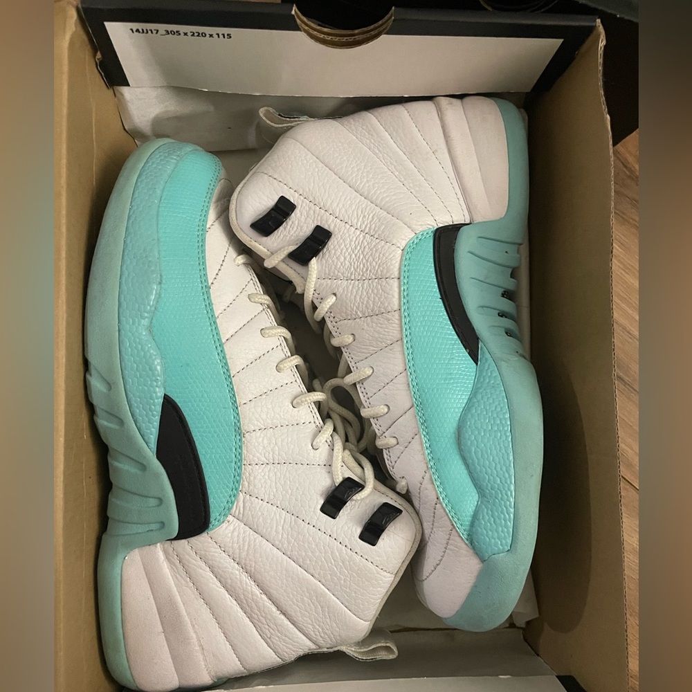 Air Jordan 12 Retro, size 7Y, white/black-light aqua